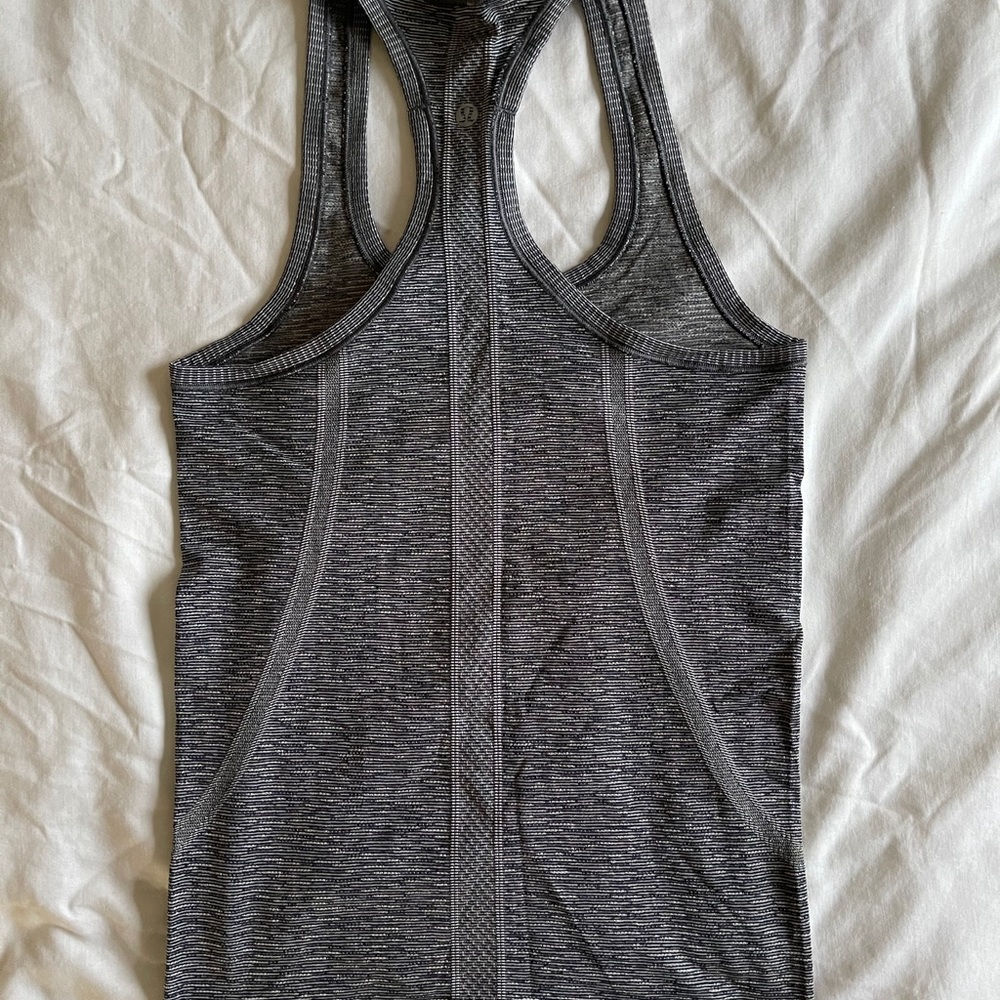 Lululemon Swift Tech Racerback - Picture 2 of 2